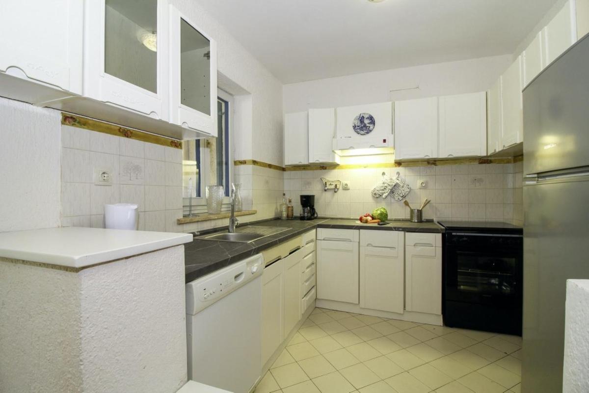 Casa Parenzana In Porec - Haus Fuer 7-9 Personen Kültér fotó